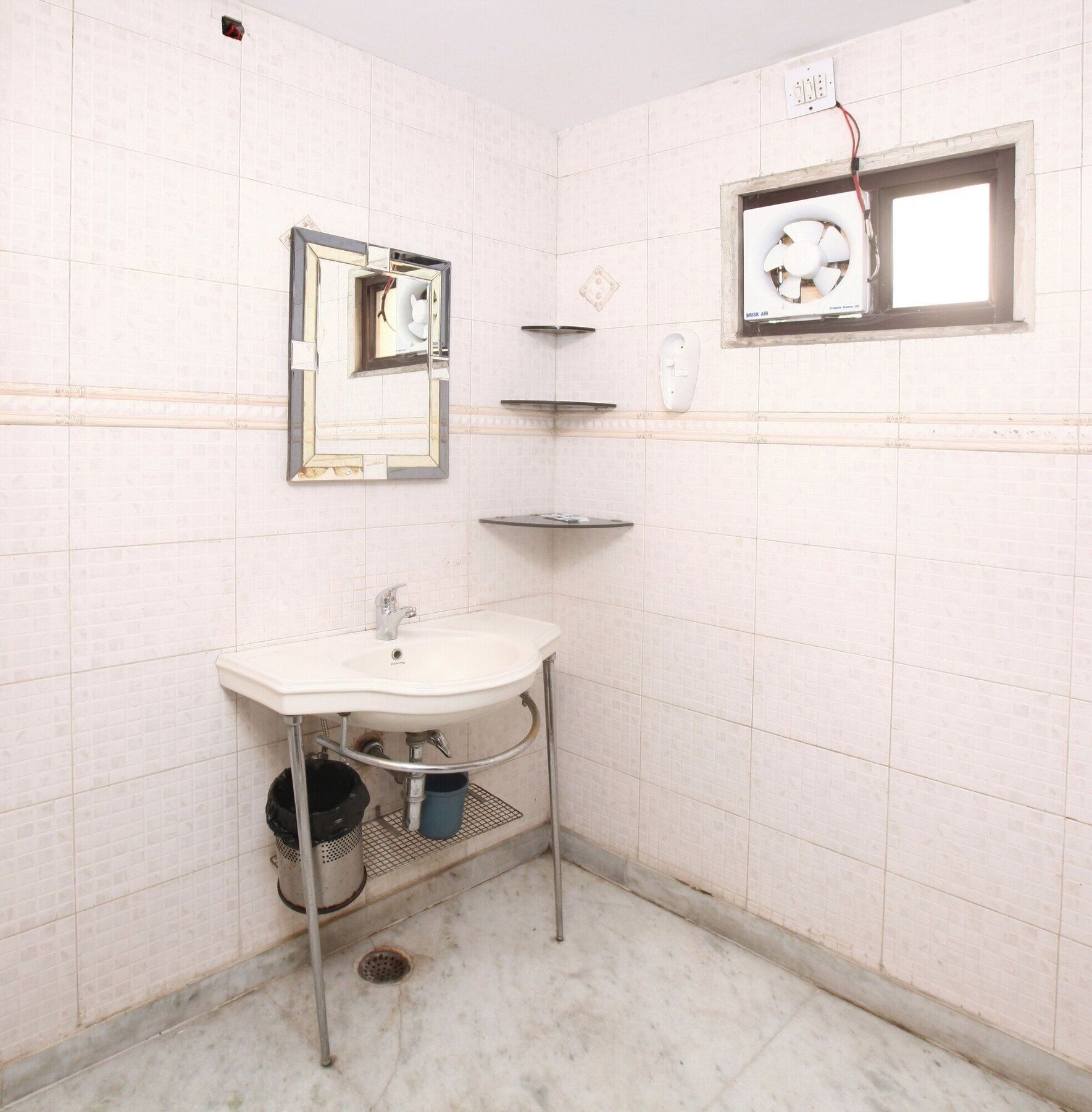 Oyo 337 Hotel Anand Delhi  Bagian luar foto