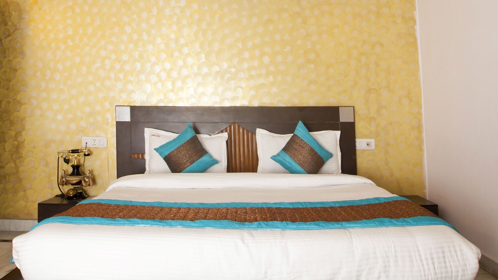 Oyo 337 Hotel Anand Delhi  Bagian luar foto